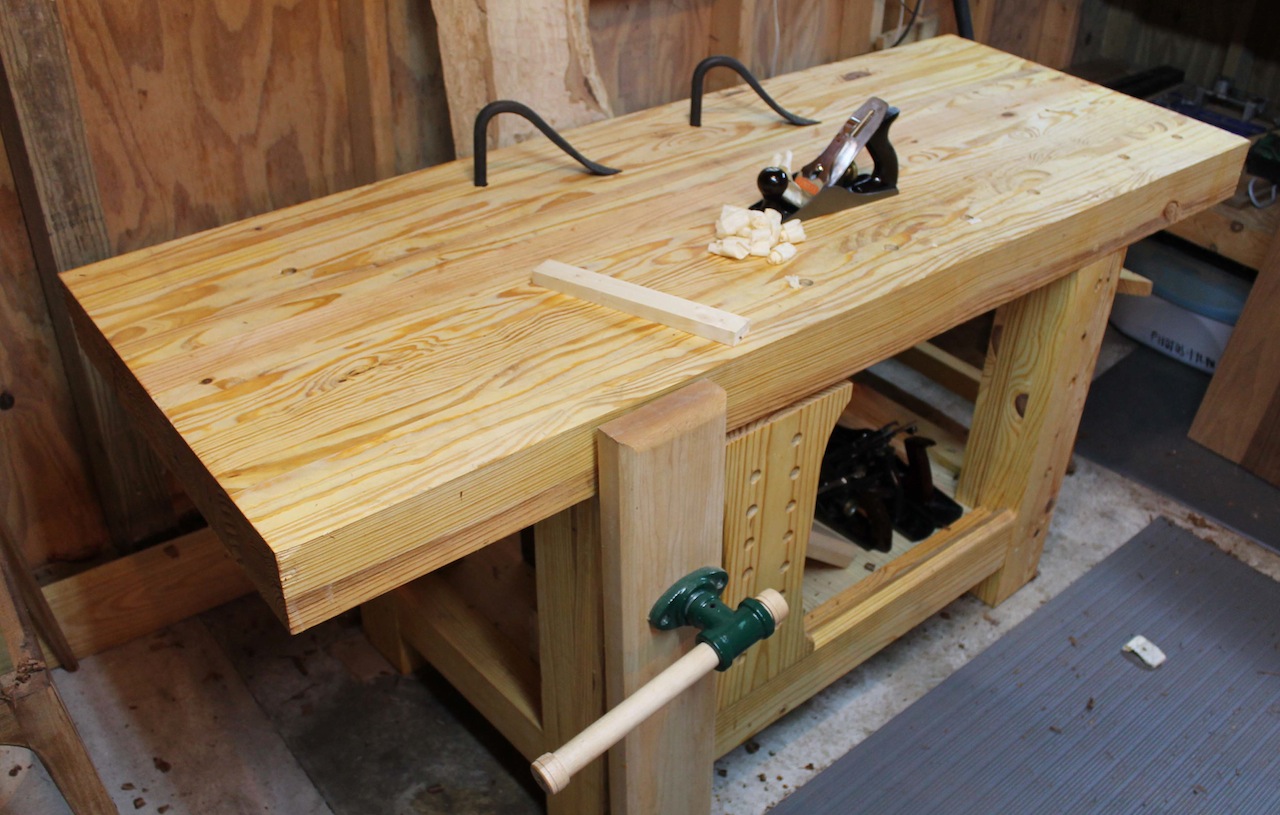 Carter's Roubo Style Workbench - The Wood Whisperer